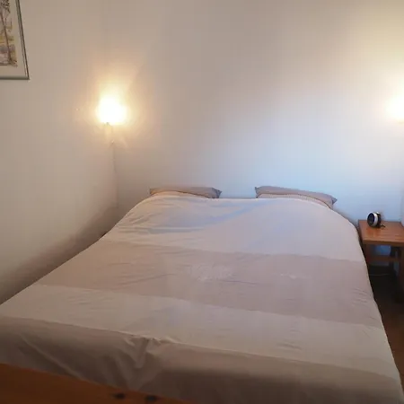T2 avec piscine aux portes du vieux Fréjus et 5 mn de la plage Appartamento *